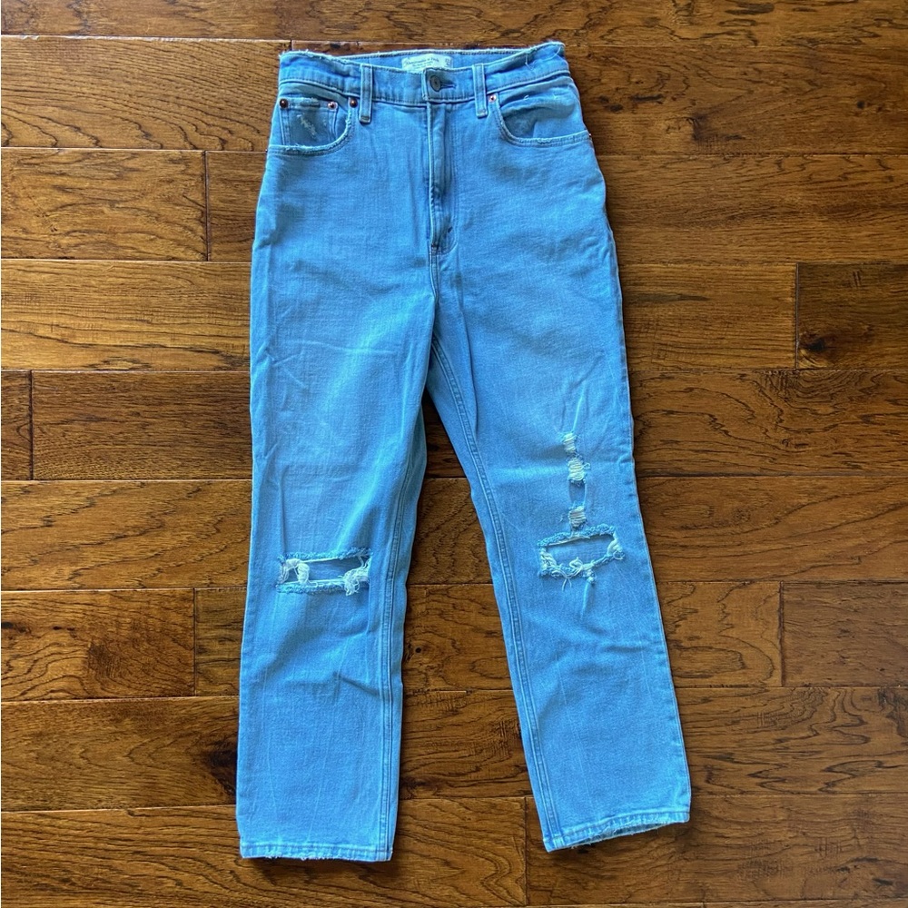 A&F Ankle Straight Ultra High Rise Jeans 27 / 4R